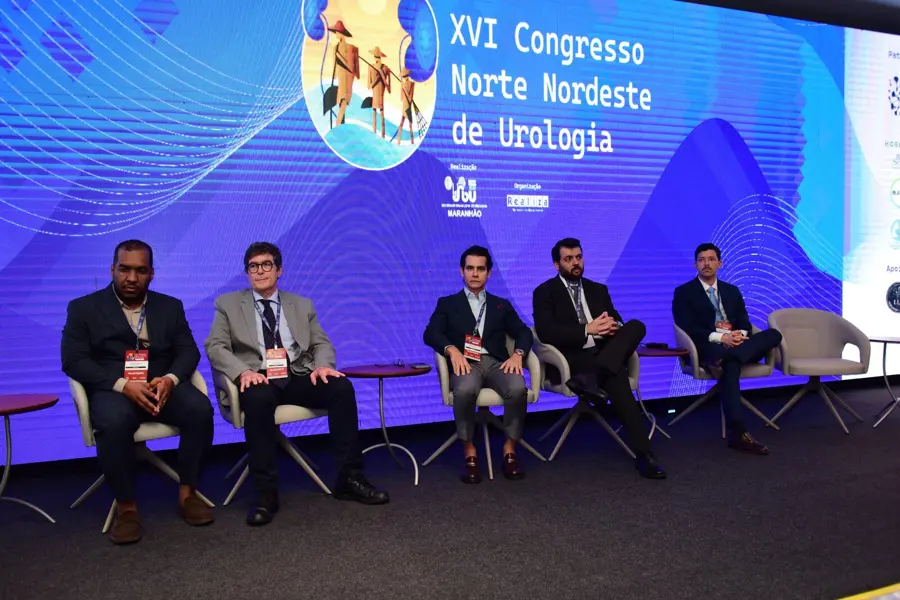 Dr. Walter Fonseca em mesa de debate no XVI Congresso Norte Nordeste de Urologia